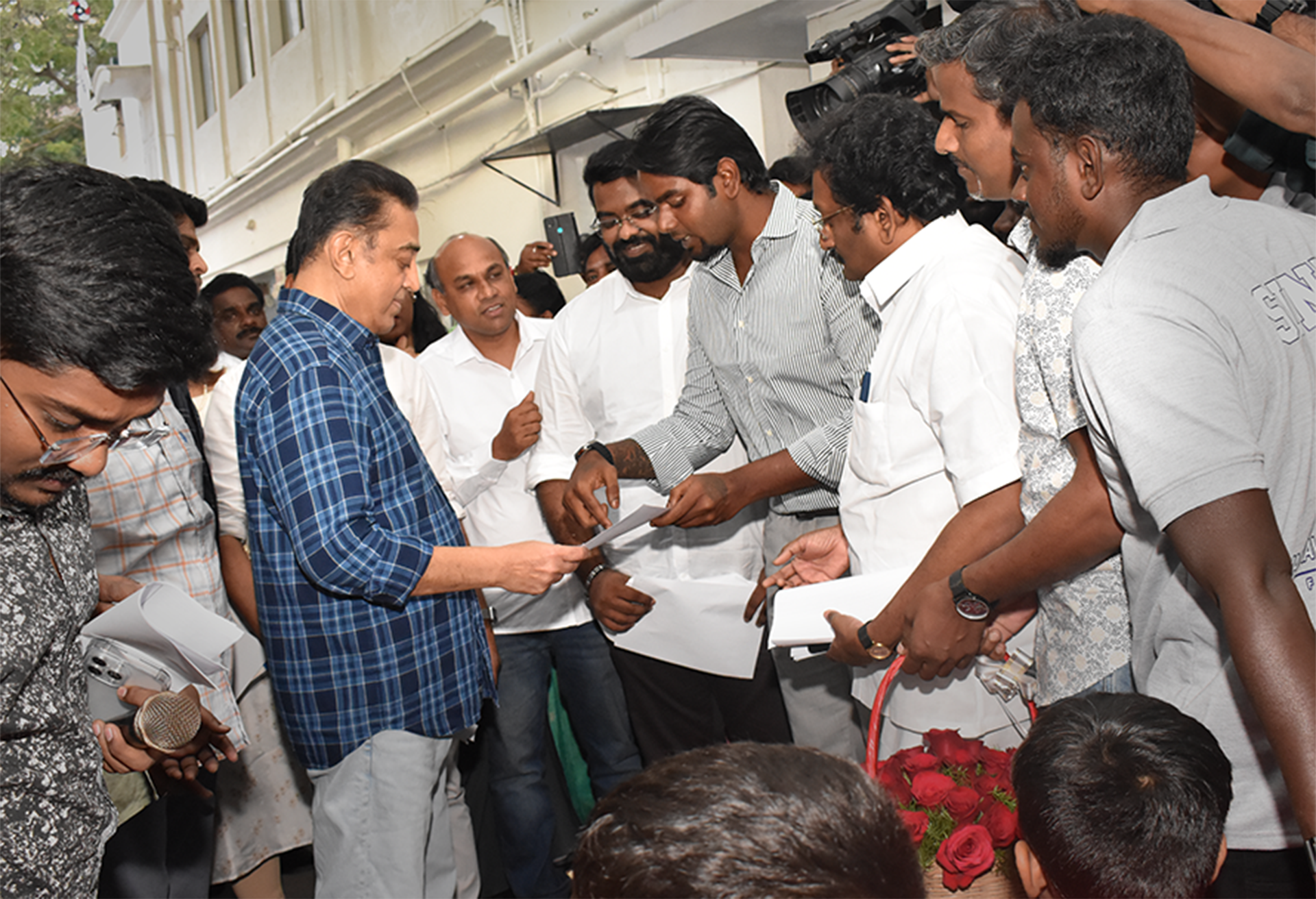 Historic 165 km Sea Swimming Expedition Inspires Inclusion and Empowerment